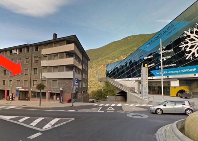 Tucamp 2,8 Al Lado Del Telecabina Apartment Encamp